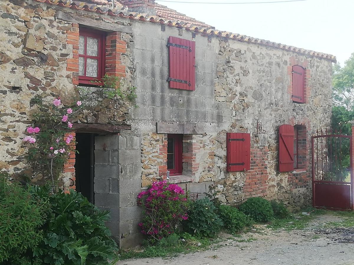 La Colline Des Hauts Bocages Vendeens Hotel Mouchamps Exterior photo